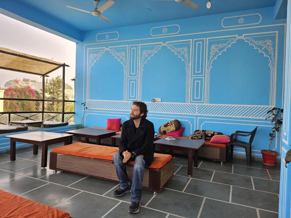 Madpackers Udaipur Hostel Bagian luar foto