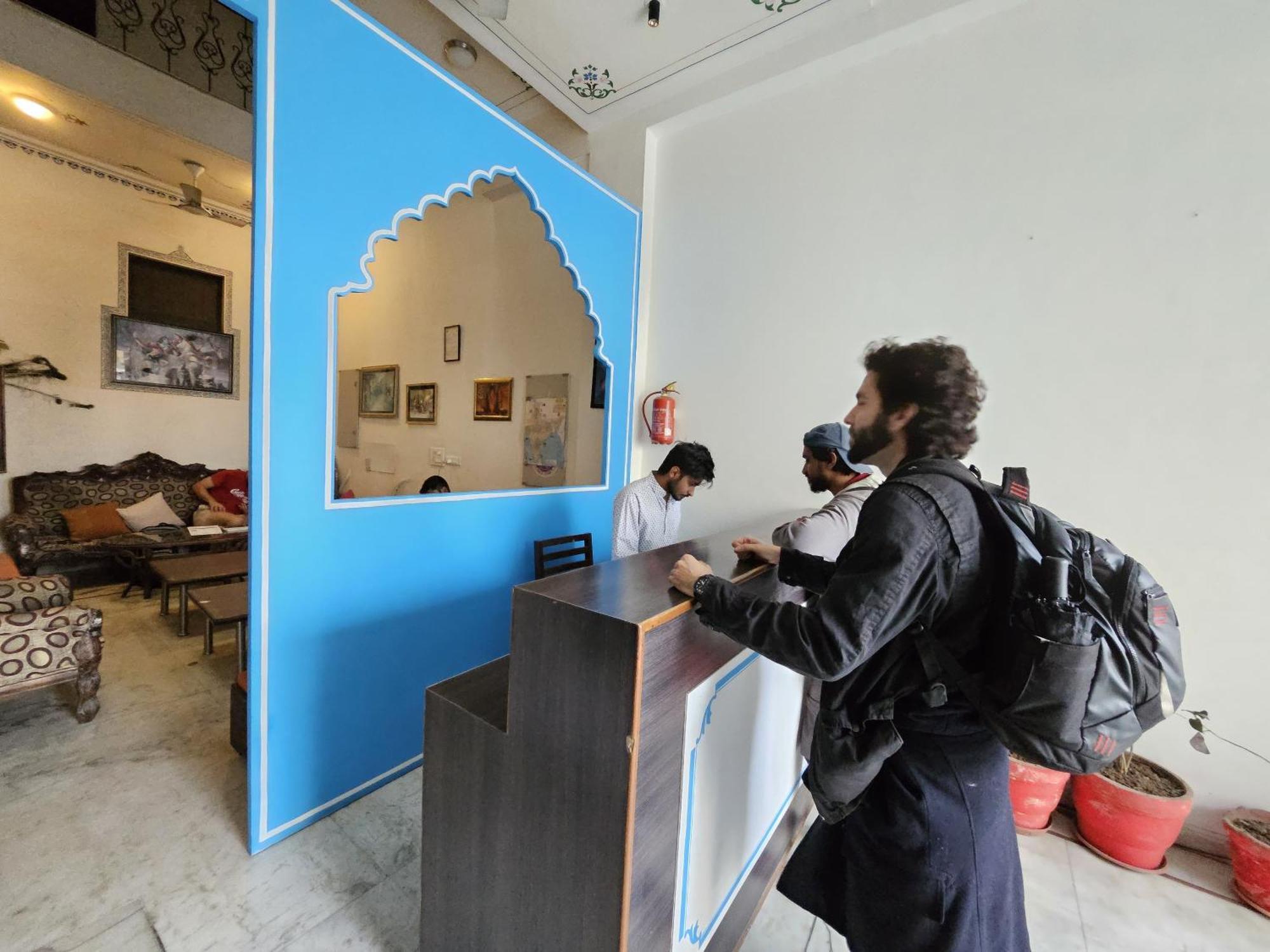 Madpackers Udaipur Hostel Bagian luar foto